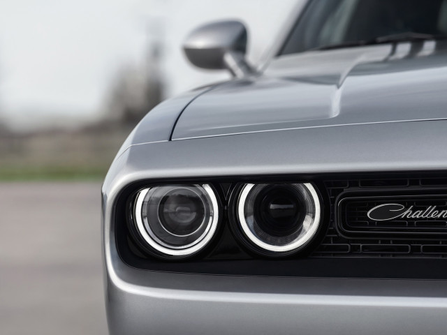 dodge challenger shaker pic #136910