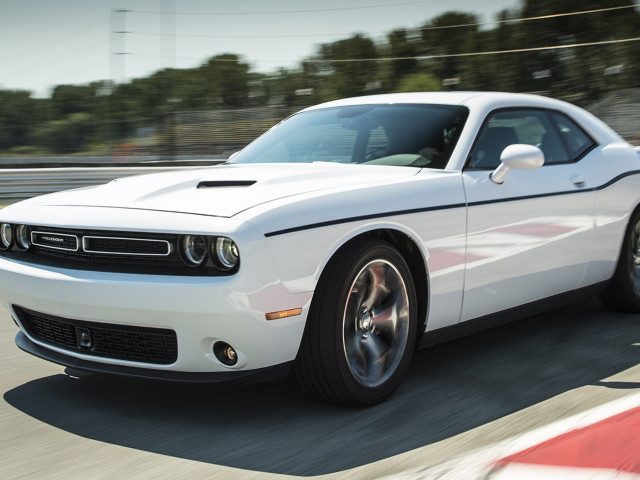 dodge challenger pic #139615