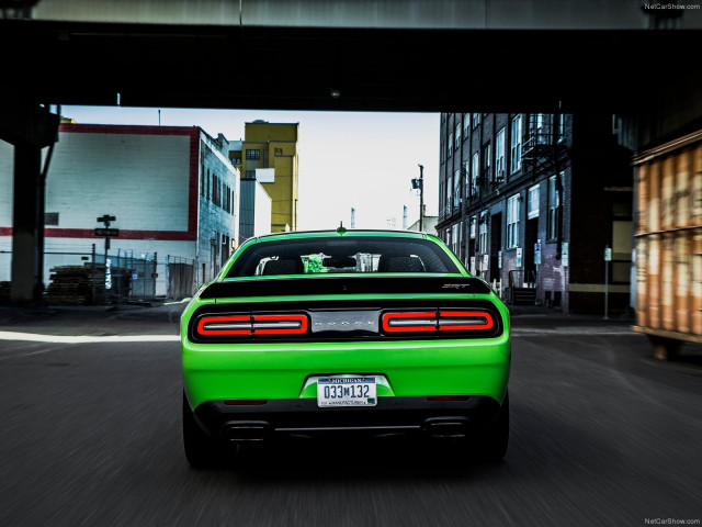 dodge challenger srt hellcat pic #143593