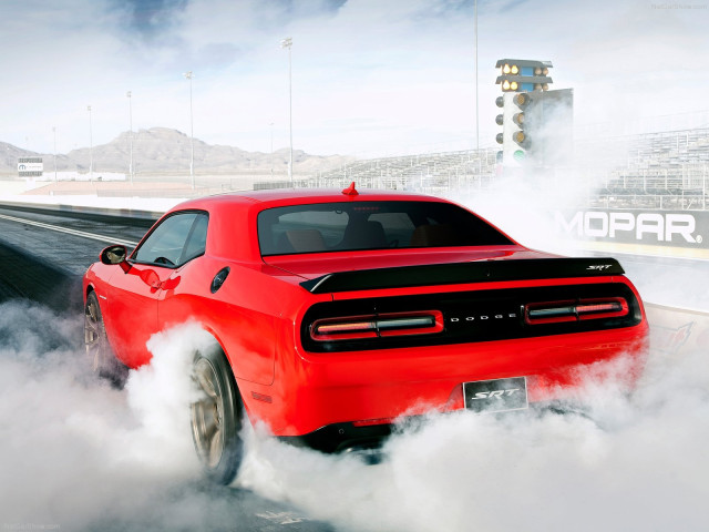 dodge challenger srt hellcat pic #143609