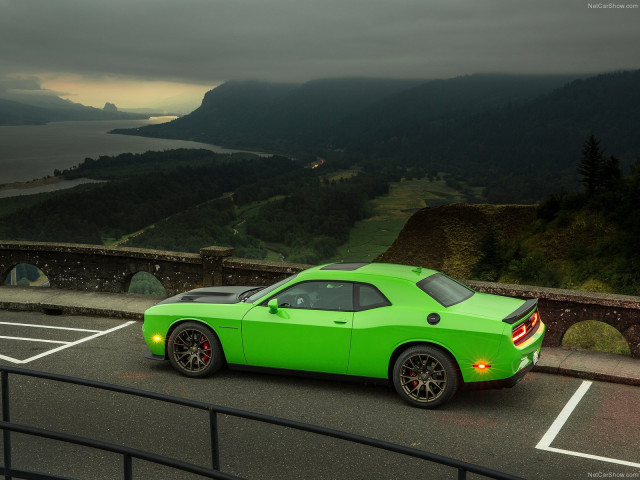 dodge challenger srt hellcat pic #143612