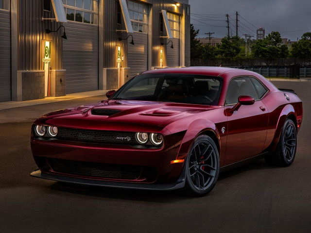 dodge challenger srt hellcat pic #178985