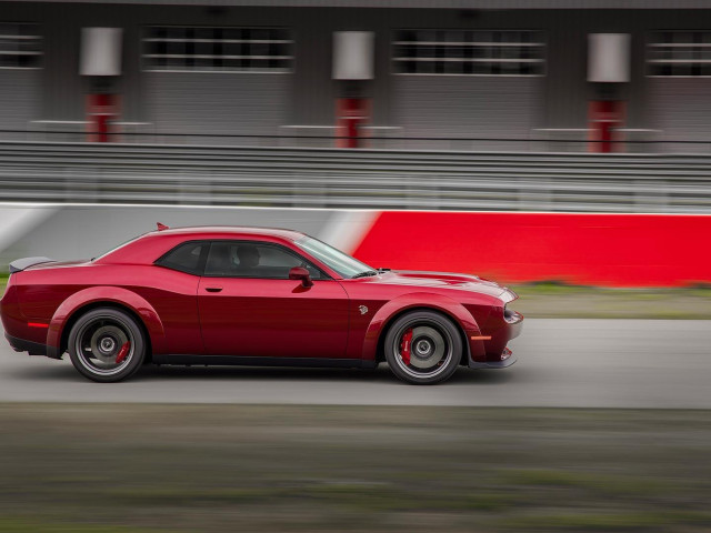 dodge challenger srt hellcat pic #178991