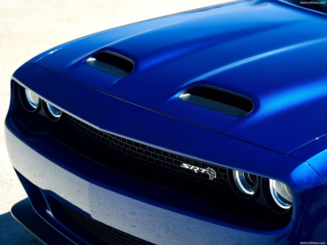 dodge challenger srt hellcat pic #189270