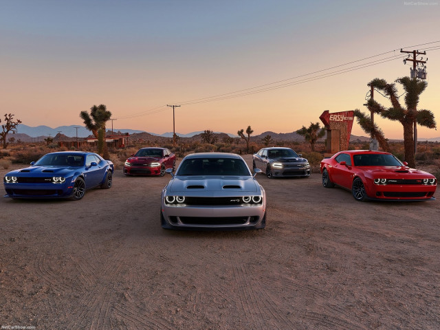 dodge challenger srt hellcat pic #189272