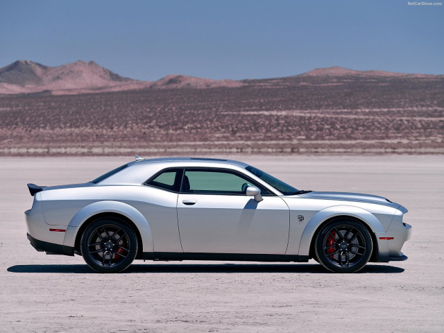 dodge challenger srt hellcat pic #189274