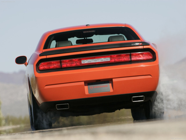 dodge challenger srt8 pic #52094