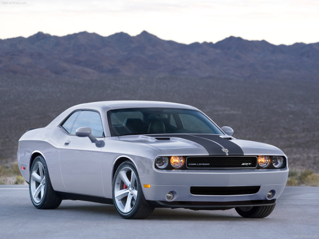 dodge challenger srt8 pic #53579