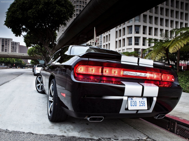 dodge challenger srt8 392 pic #83725