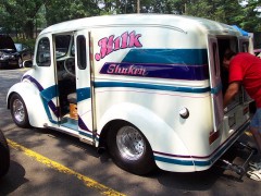 Milk Truck photo #5766