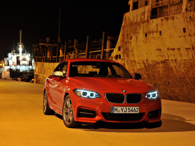 bmw 2-series pic #103573