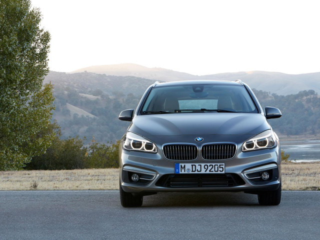 bmw 2-series active tourer pic #109048