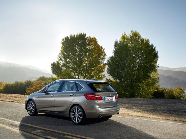 bmw 2-series active tourer pic #109120