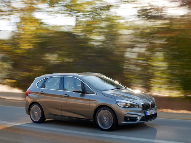 bmw 2-series active tourer pic #109137