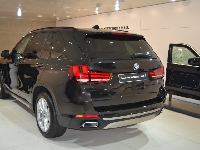 bmw x5 security plus pic #128049