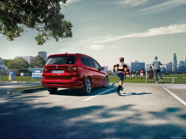 bmw 2-series gran tourer pic #140102