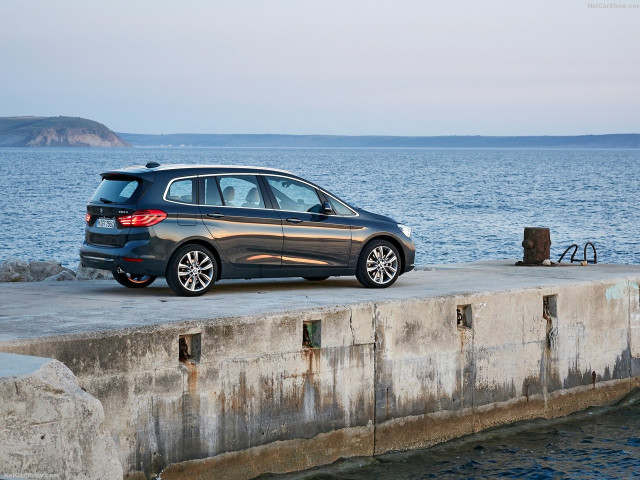 bmw 2-series gran tourer pic #140136