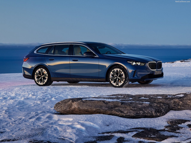 bmw 5-series touring pic #204751