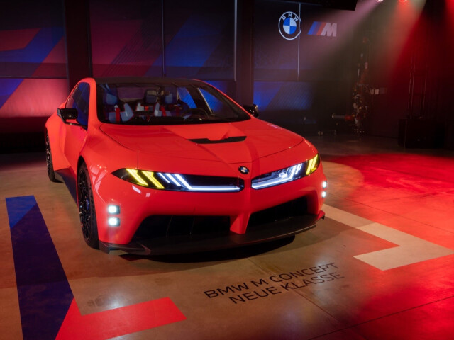 BMW M3 VII photo 209762