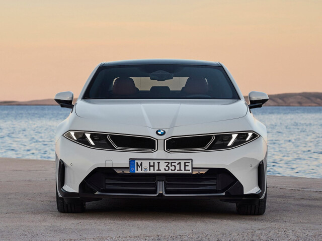 BMW 3-series VIII photo 210797
