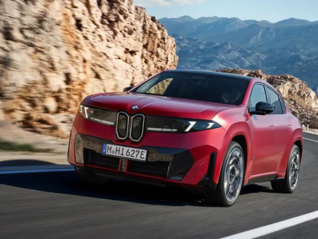 BMW iX4 I photo 211096