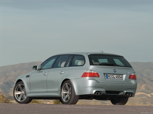 bmw m5 touring pic #40838