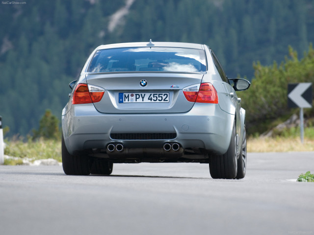 bmw m3 e90 sedan pic #48101