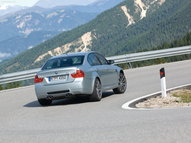 bmw m3 e90 sedan pic #48103