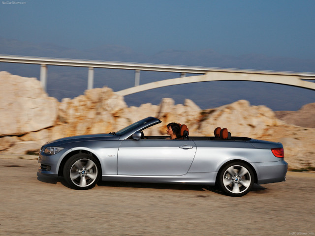 bmw 3-series e93 convertible pic #70703