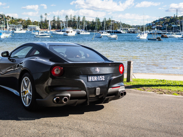 ferrari f12 berlinetta pic #172056