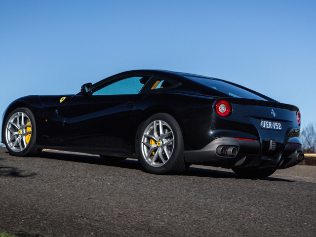 ferrari f12 berlinetta pic #172083