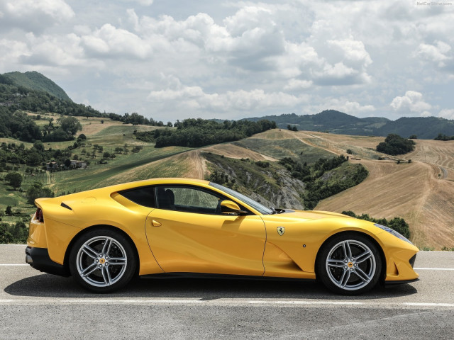 ferrari 812 superfast pic #189001