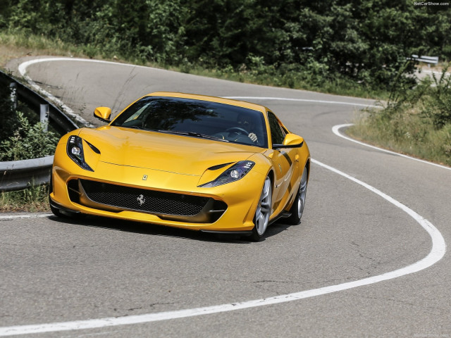 ferrari 812 superfast pic #189002