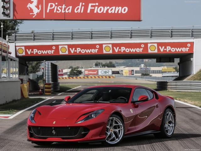 ferrari 812 superfast pic #189010