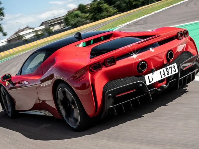 ferrari sf90 stradale pic #200951