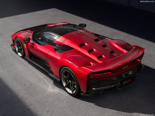 ferrari f80 pic #205809