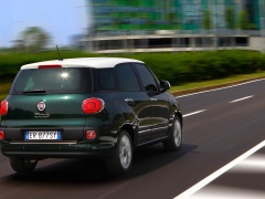 Fiat 500L Living pic