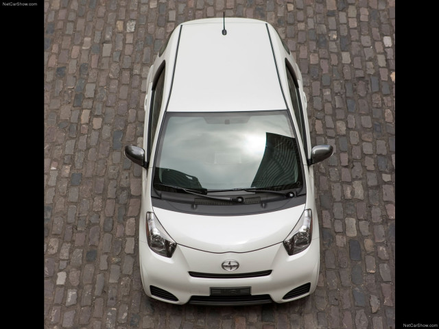 scion iq pic #82617