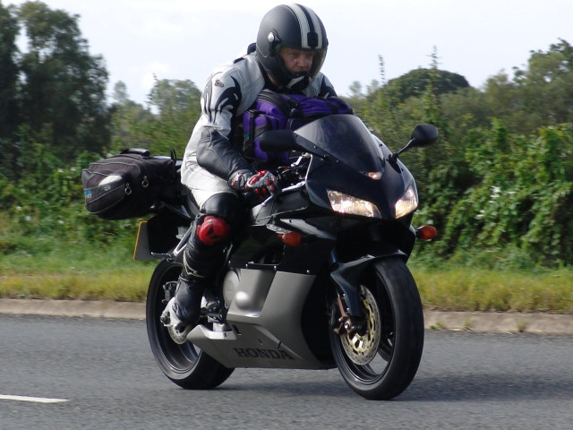 honda cbr-rr fireblade pic #31949