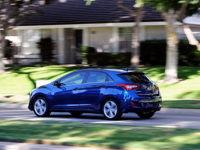 hyundai elantra gt pic #107510