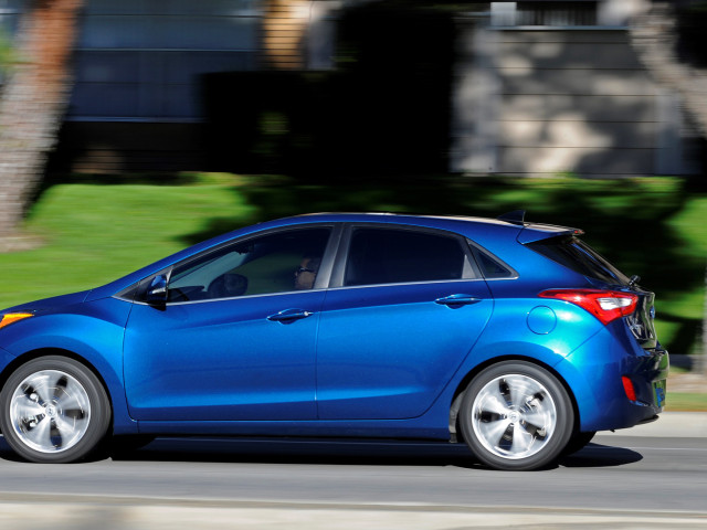 hyundai elantra gt pic #135190