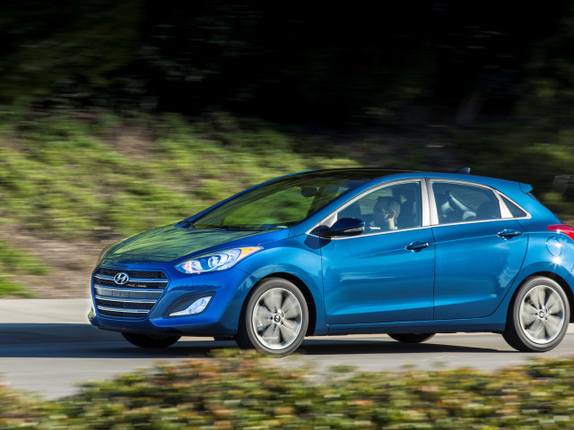 hyundai elantra gt pic #136993