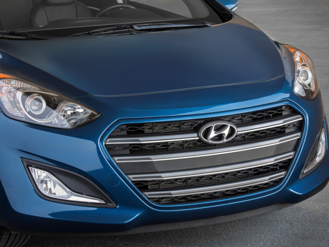 hyundai elantra gt pic #137015