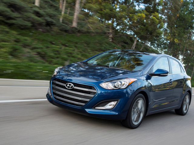 hyundai elantra gt pic #137023