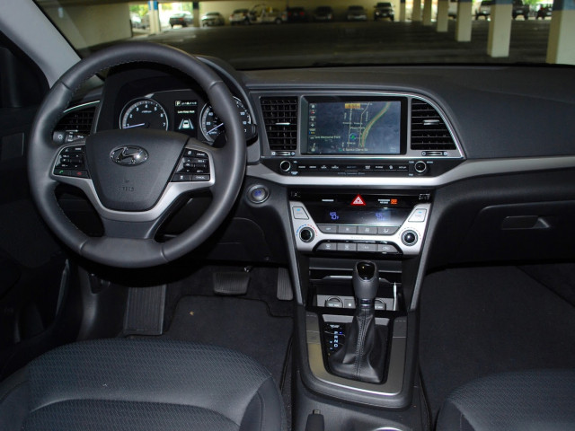 hyundai elantra pic #167943