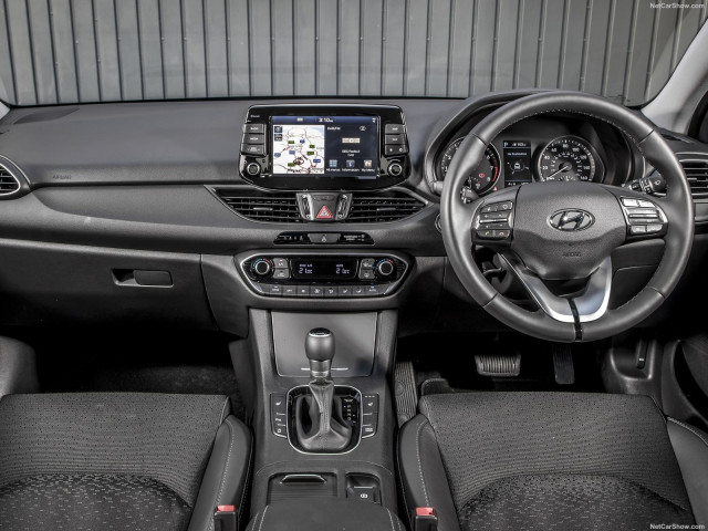 hyundai i30 fastback pic #188847