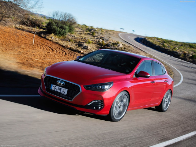 hyundai i30 fastback pic #188866