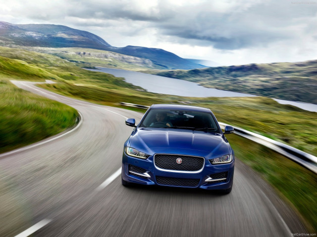 jaguar xe pic #130052