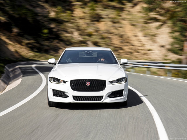 jaguar xe pic #144552