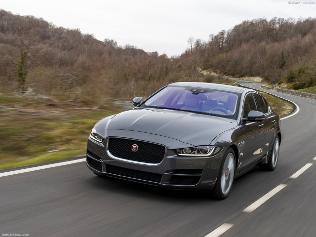 jaguar xe pic #144605